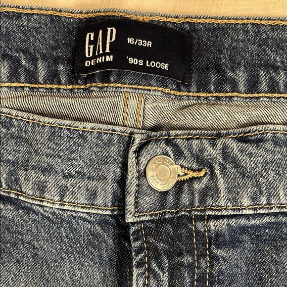 GAP Women’s Blue Denim Jeans - Picture 6 of 6